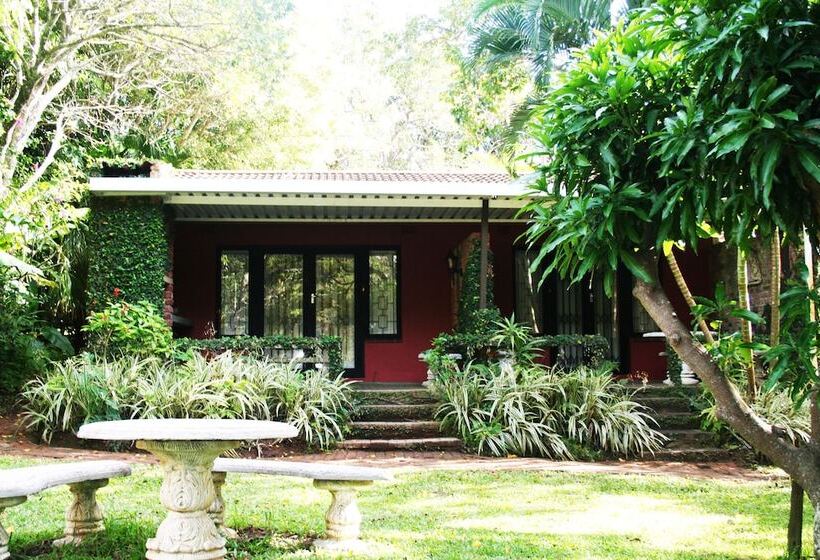 פנסיון Stephward Estate Country House