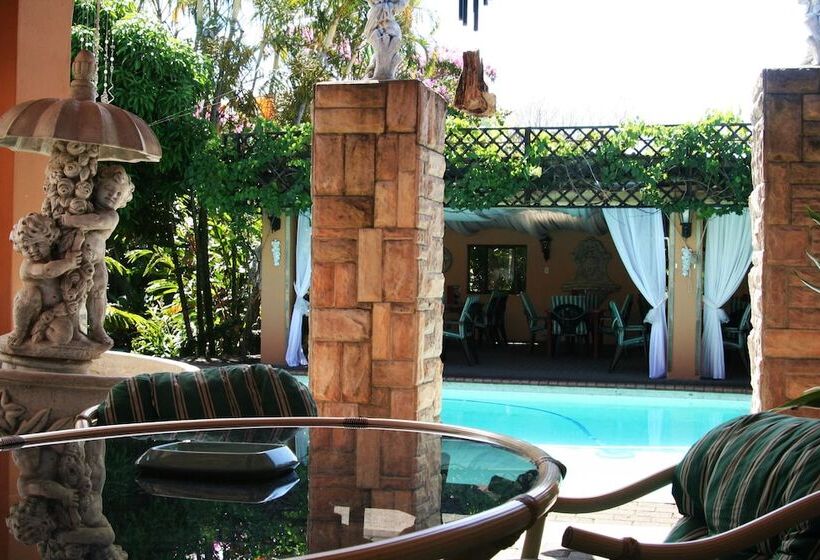 פנסיון Stephward Estate Country House