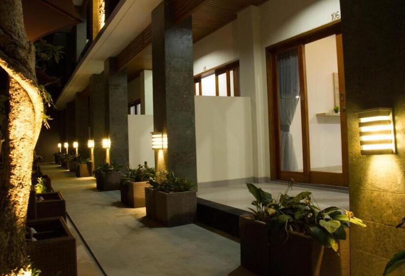 בית מלון כפרי D Sarian Seminyak