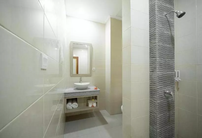 ホテル D Sarian Seminyak