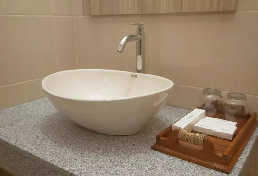 ホテル D Sarian Seminyak