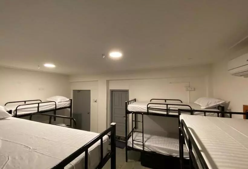 هاستل Slackpackr Hyderabad