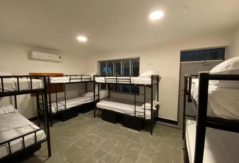 هاستل Slackpackr Hyderabad