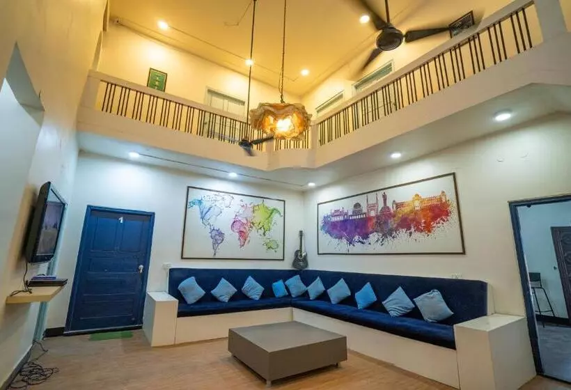 هاستل Slackpackr Hyderabad