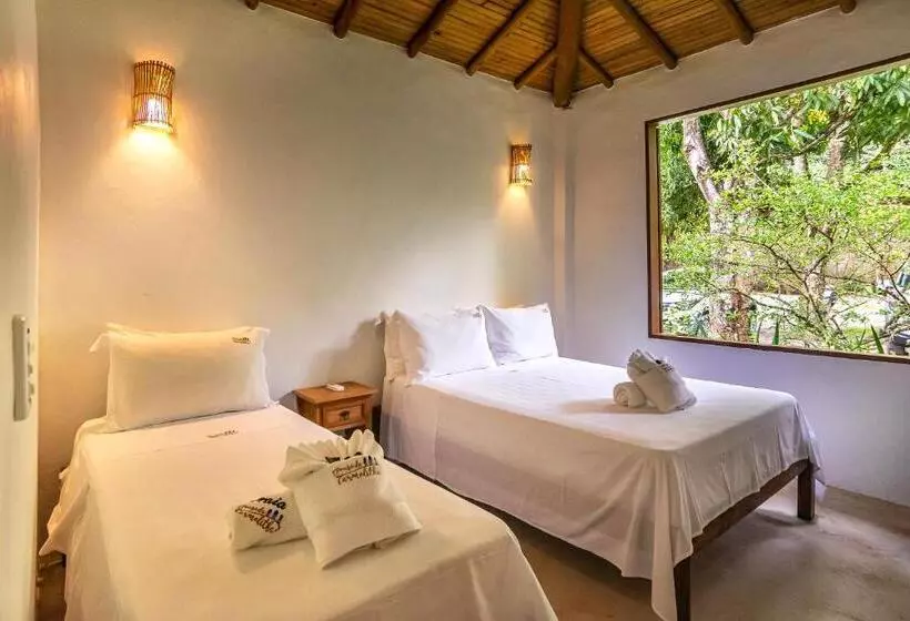 ペンション Pousada Carmelitha