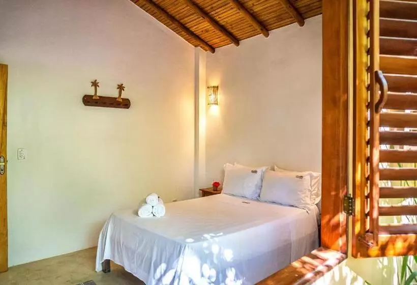 ペンション Pousada Carmelitha