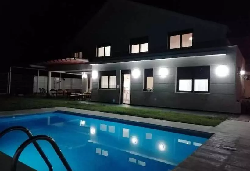 ペンション Villaterreno