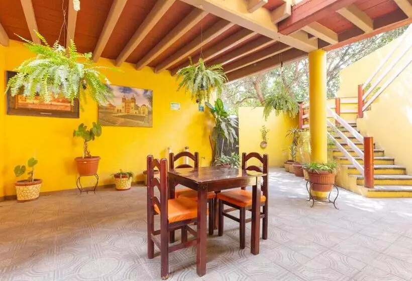 هتل Posada San Rafael