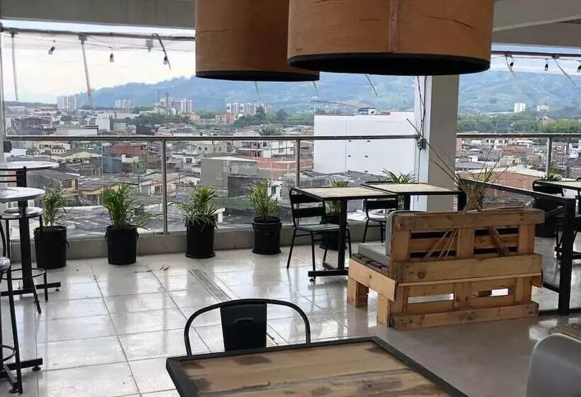 Hotelli Pradera Plaza