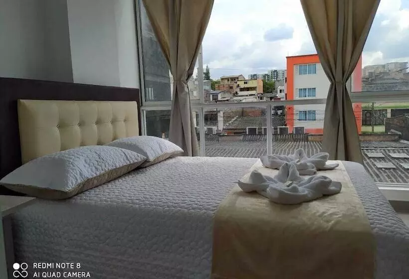 Hotelli Pradera Plaza