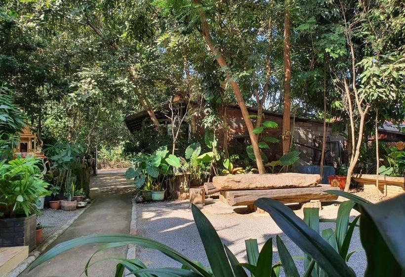 پانسیون Brightness Villa