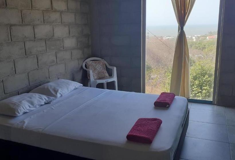 پانسیون Kitesurf Hostal Ocean House Santa Verónica