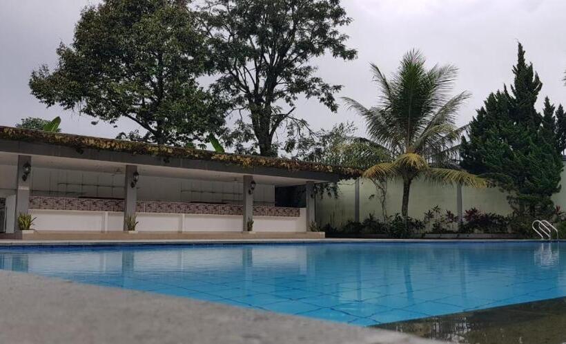 Hotel Nite & Day Mdc Gadog