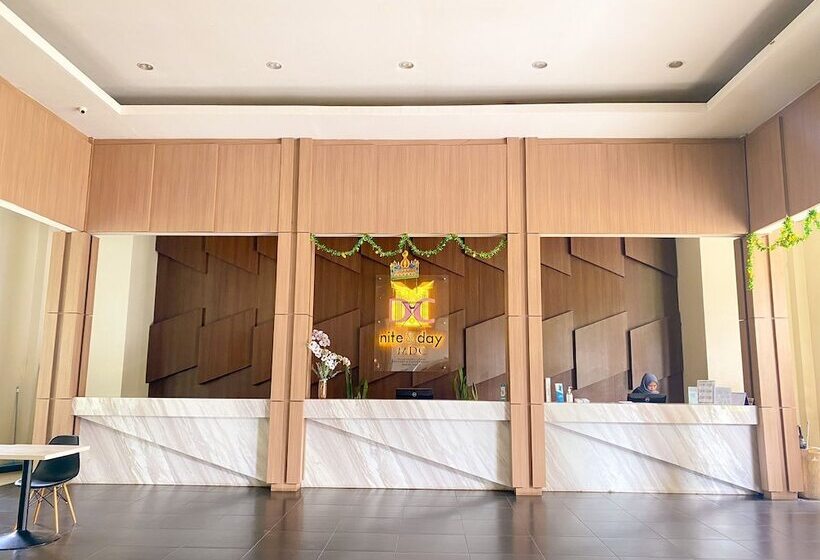 Hotel Nite & Day Mdc Gadog