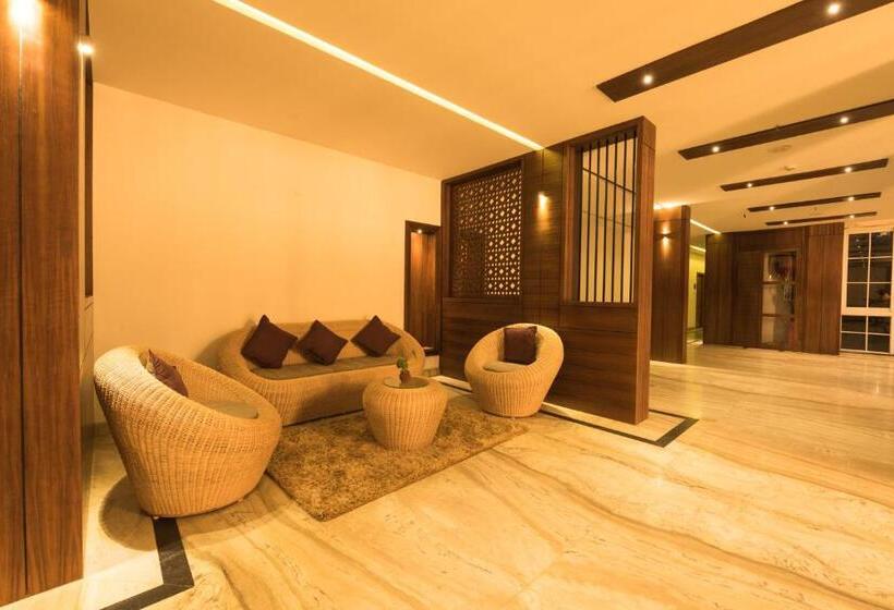 בית מלון כפרי Trivers Resort Munnar