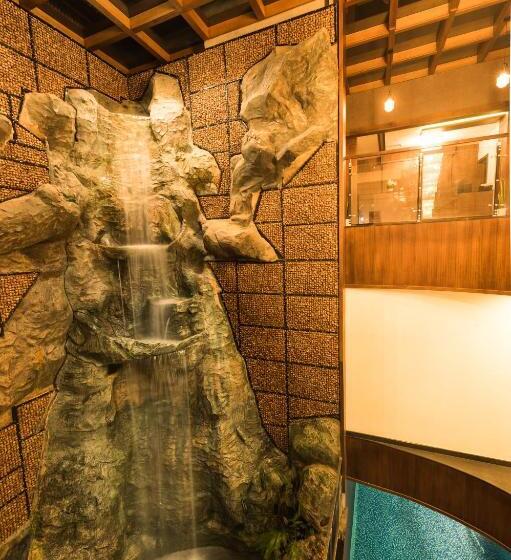 בית מלון כפרי Trivers Resort Munnar