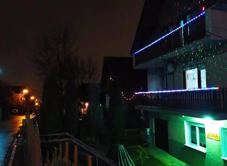 ユースホステル Apartment   Jona