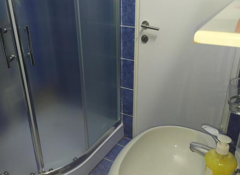 هاستل Apartment   Jona