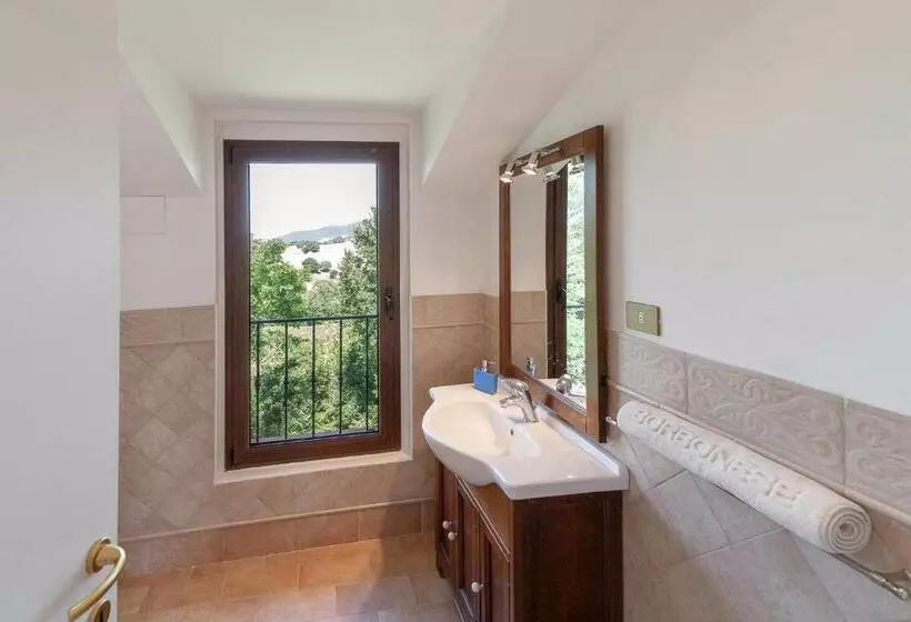 ホテル Agriturismo Podere Coldifico