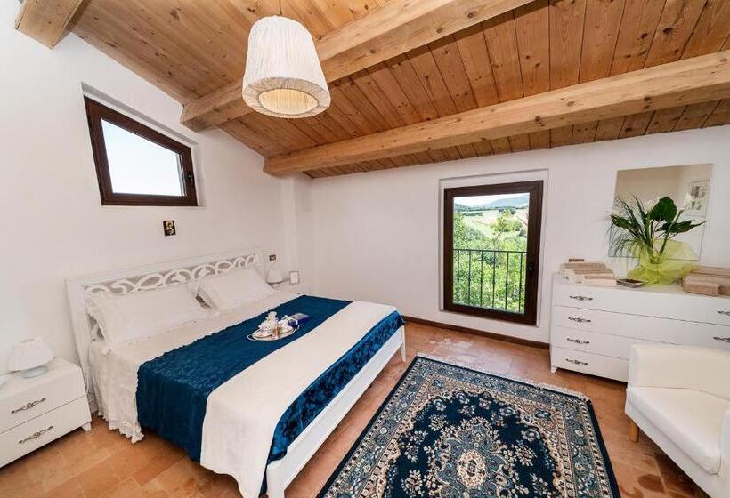 ホテル Agriturismo Podere Coldifico
