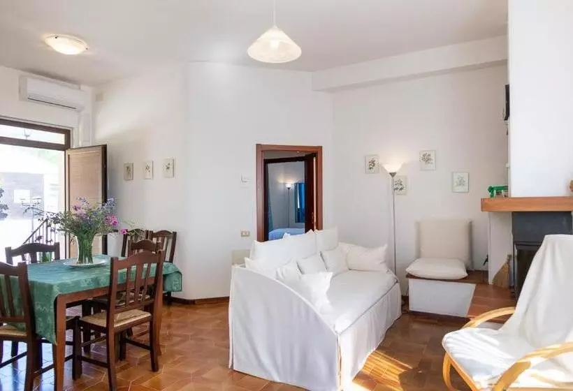 ホテル Agriturismo Podere Coldifico