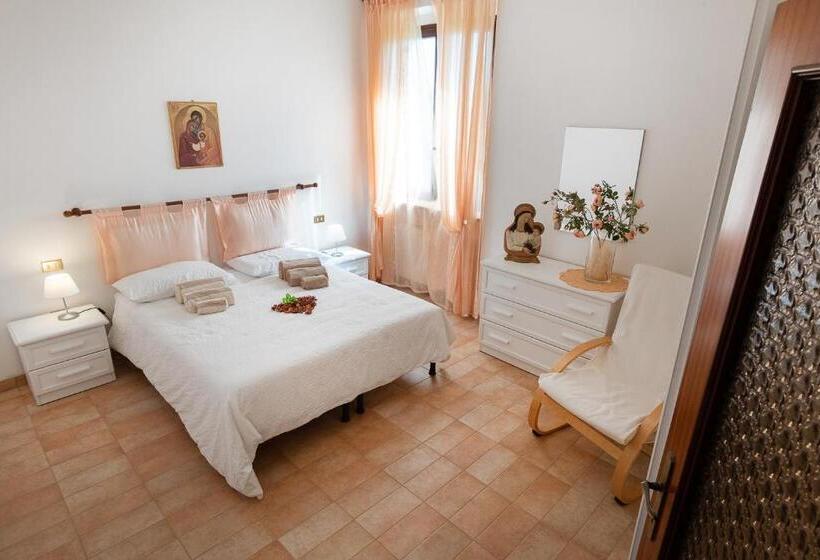 ホテル Agriturismo Podere Coldifico