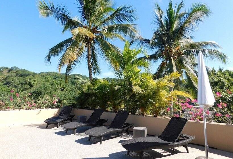 ホテル Pacific Inn