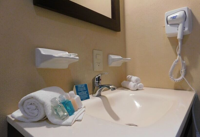 ホテル Pacific Inn