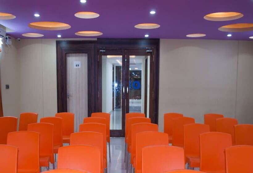 酒店 Red Key Bangalore Airport