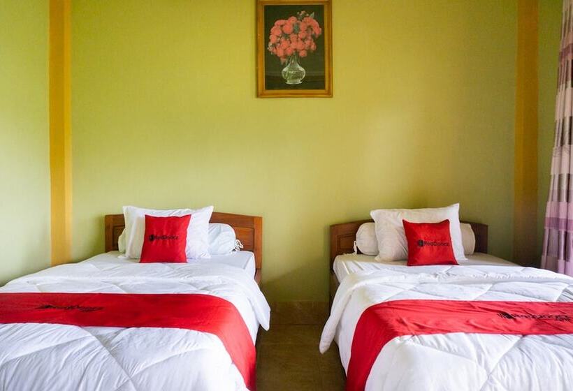 Отель Reddoorz Near Senaru Rinjani