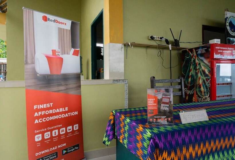 Отель Reddoorz Near Senaru Rinjani