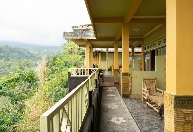 Отель Reddoorz Near Senaru Rinjani