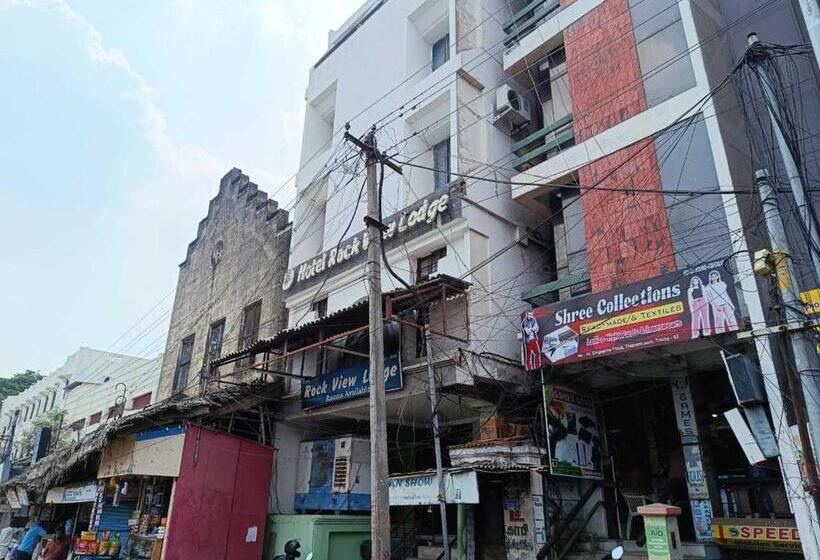 Hotelli Spot On 66363  Rock View Lodge