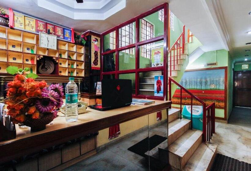 Hotelli Spot On 66363  Rock View Lodge