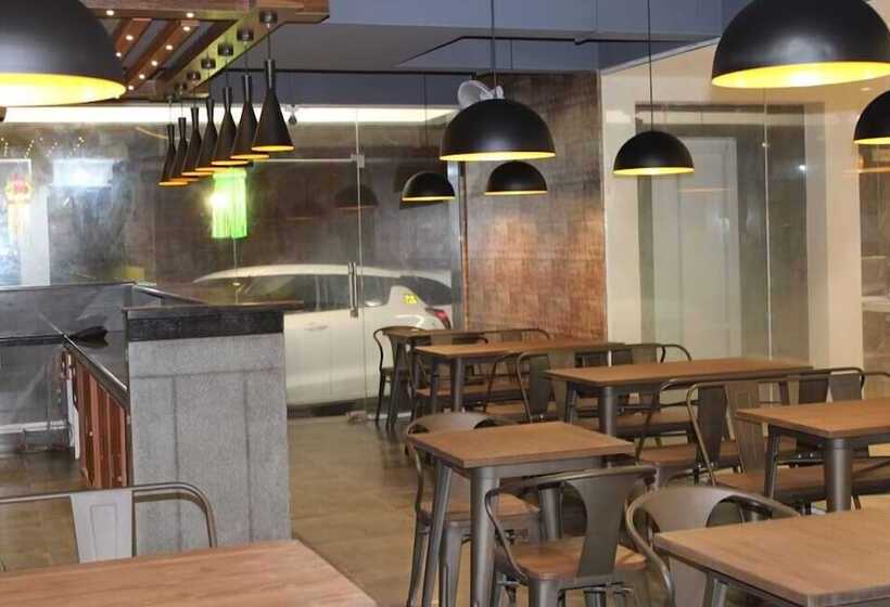 Отель Tranquil Inn