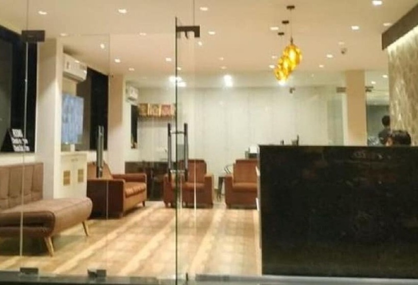 Отель Tranquil Inn