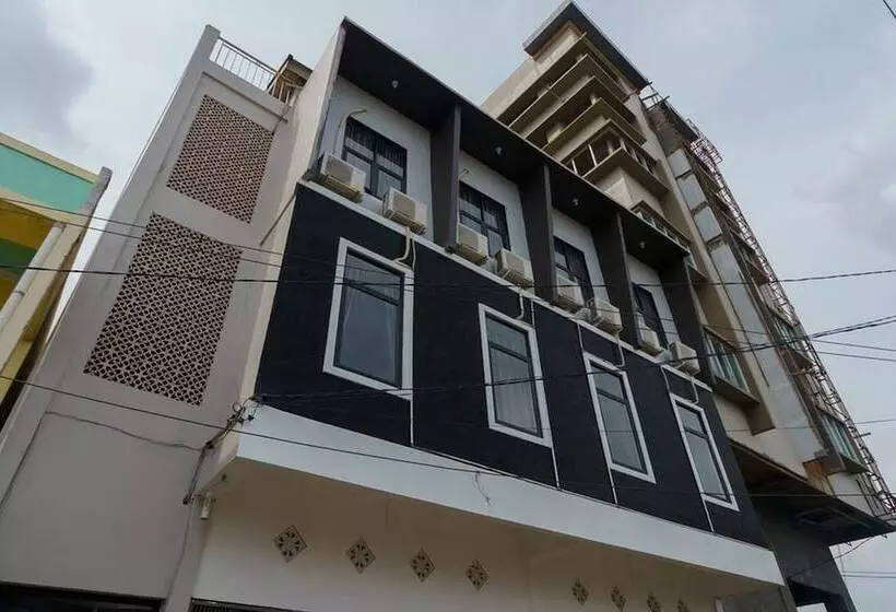 Majatalo Reddoorz Syariah Near Rsud Siti Fatimah Palembang