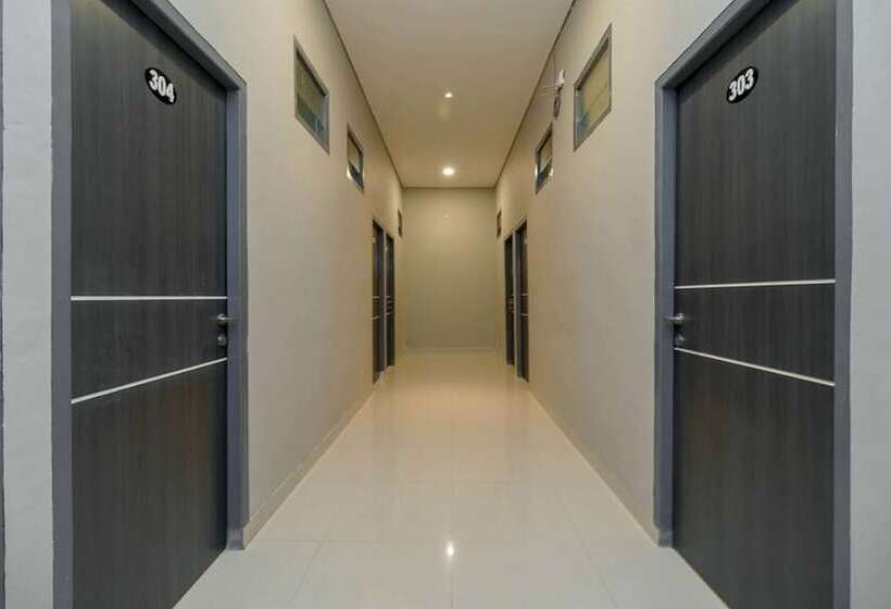 بنسيون Reddoorz Syariah Near Rsud Siti Fatimah Palembang