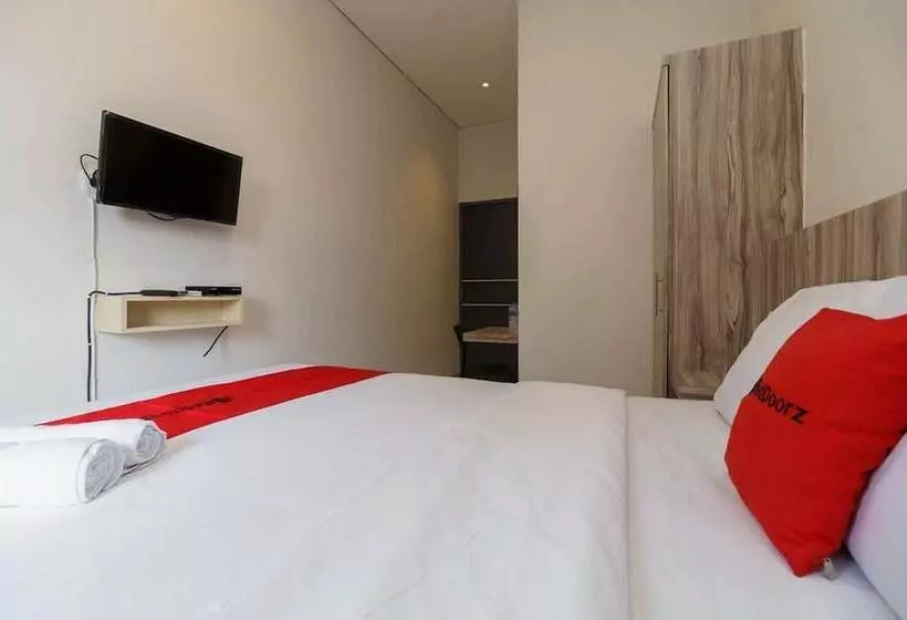 Majatalo Reddoorz Syariah Near Rsud Siti Fatimah Palembang