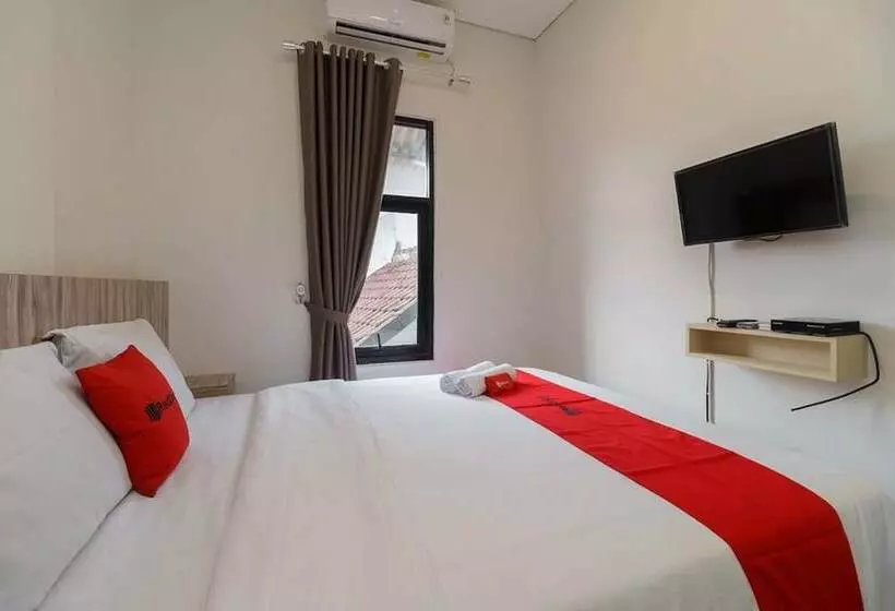 Majatalo Reddoorz Syariah Near Rsud Siti Fatimah Palembang