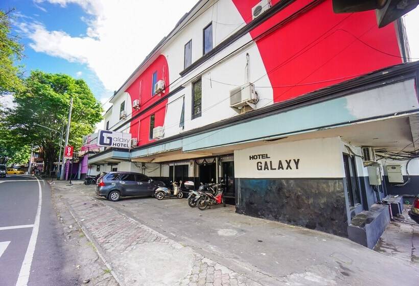 Hotel Oyo 2217 Galaxy