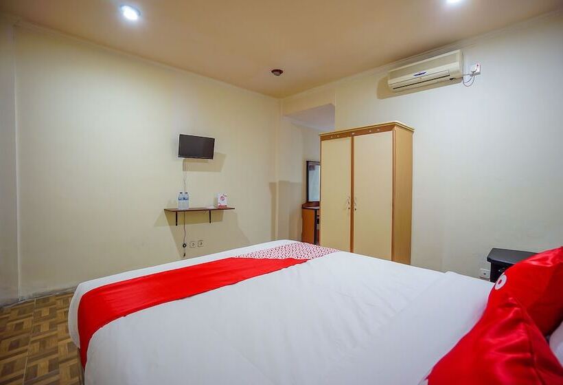 Hotel Oyo 2217 Galaxy