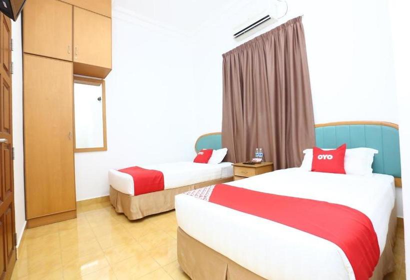 בית מלון כפרי Oyo 89523 Villa Sri Mayang