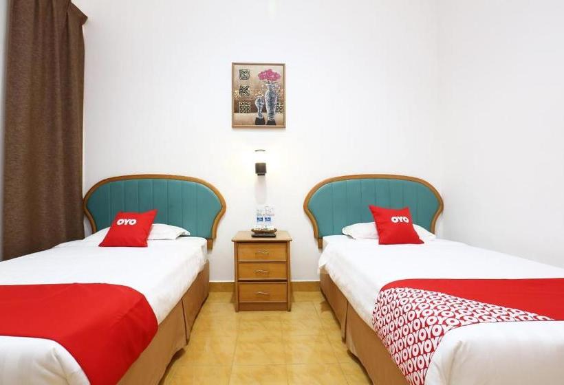 בית מלון כפרי Oyo 89523 Villa Sri Mayang