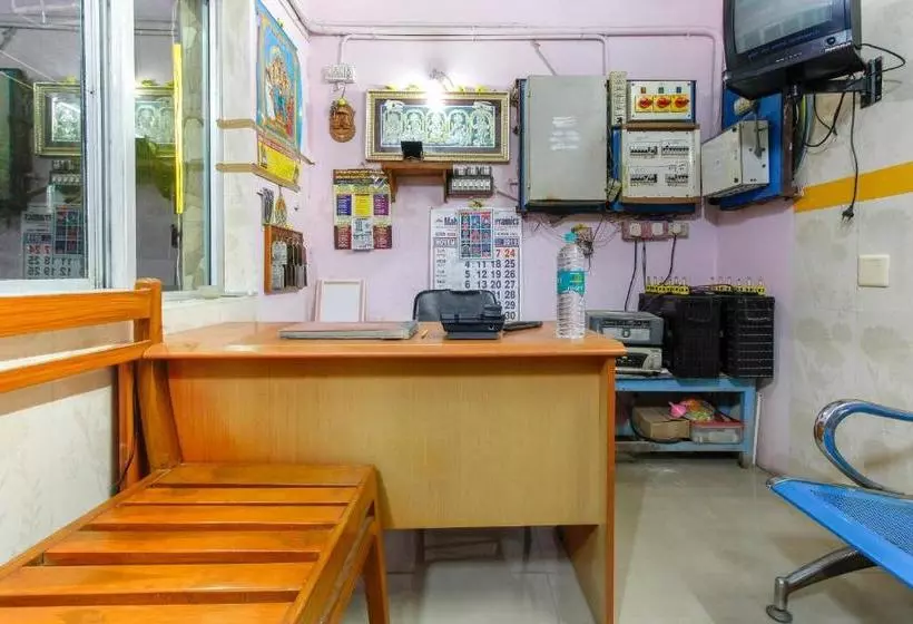 Hotelli Spot On 65418 Kcr Garden