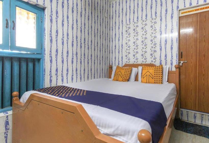 בית מלון כפרי Spot On 65418 Kcr Garden