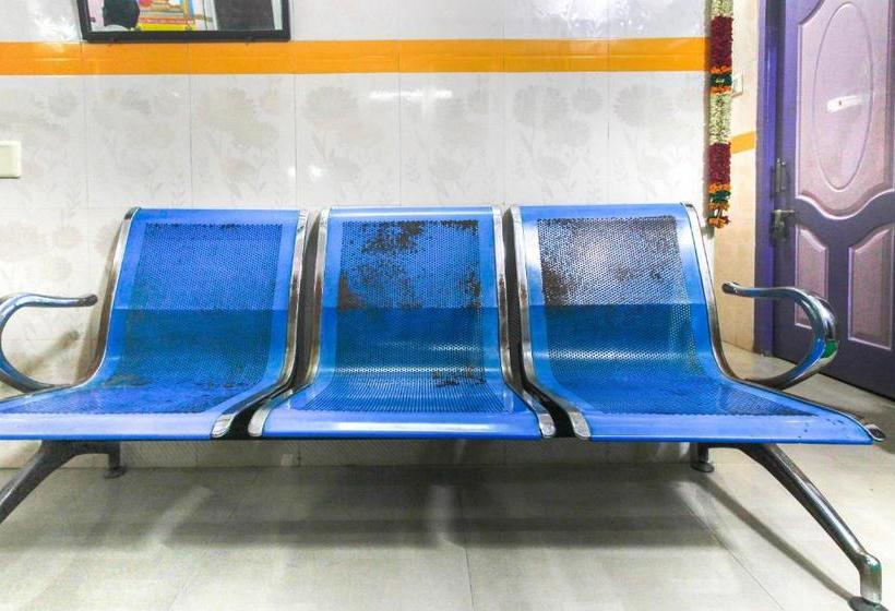 בית מלון כפרי Spot On 65418 Kcr Garden