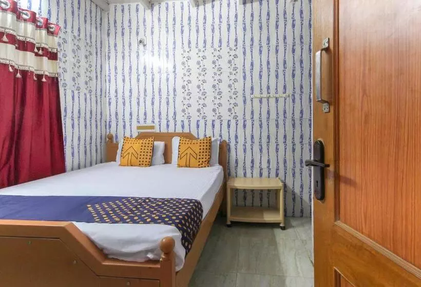 Hotelli Spot On 65418 Kcr Garden