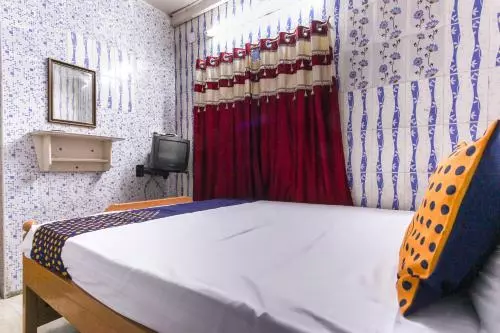 Hotelli Spot On 65418 Kcr Garden