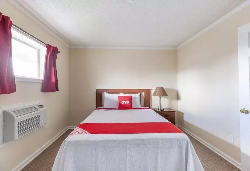 モーテル OYO Hotel Cave City KY